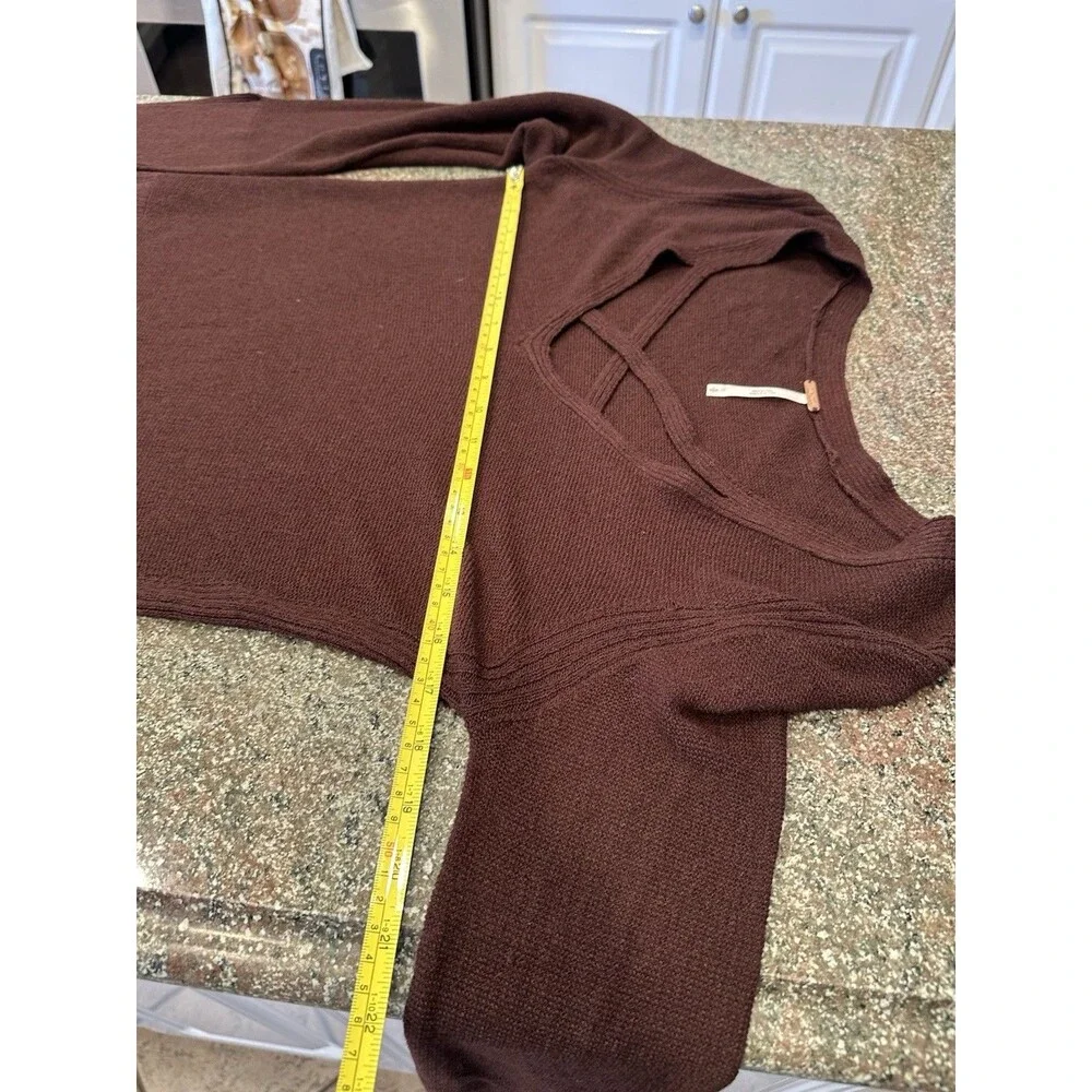 FREE PEOPLE ‎ Brown Cross V Neck, Bell/Long Sleeve Tunic Vented Sweater Size S/P